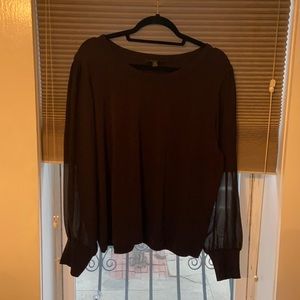 Banana republic long sheer sleeve top